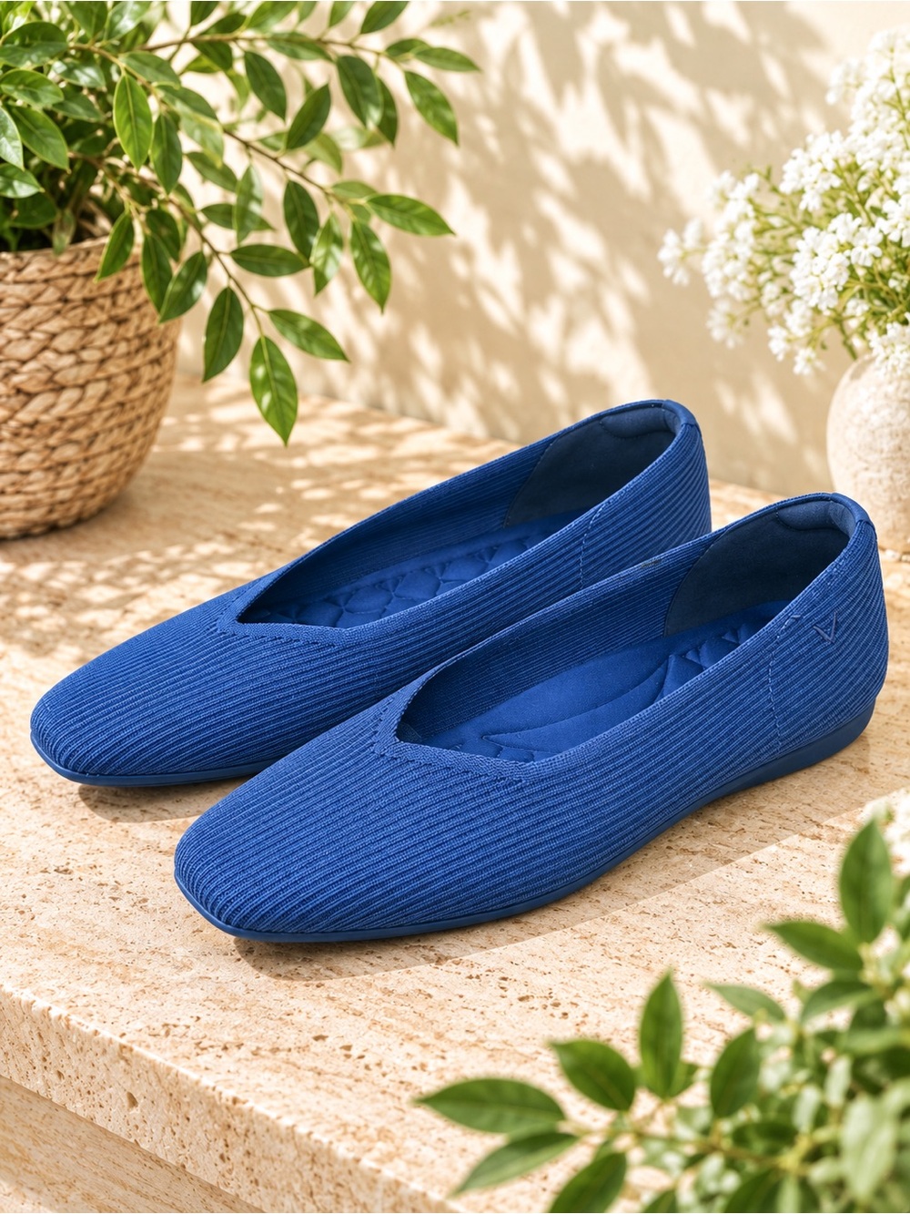 VIVAIA Margot Walker Blue Square Toe V-Cut Knit Flats Women’s 10.5 old money